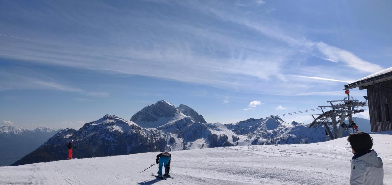 Almhuetten Sonnblick & Almfried Sonnenalpe Nassfeld Luaran gambar