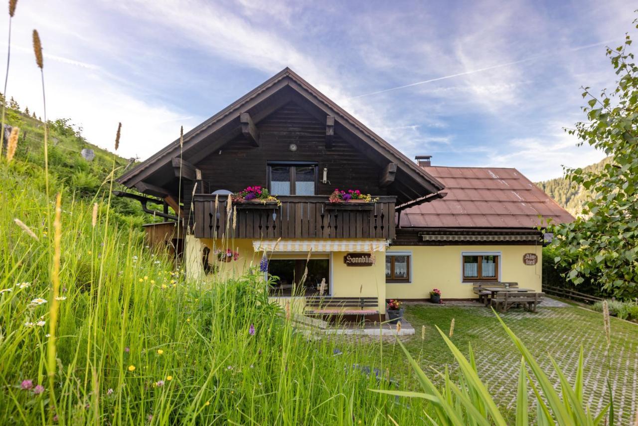 Almhuetten Sonnblick & Almfried Sonnenalpe Nassfeld Luaran gambar