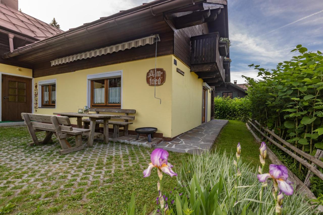 Almhuetten Sonnblick & Almfried Sonnenalpe Nassfeld Luaran gambar