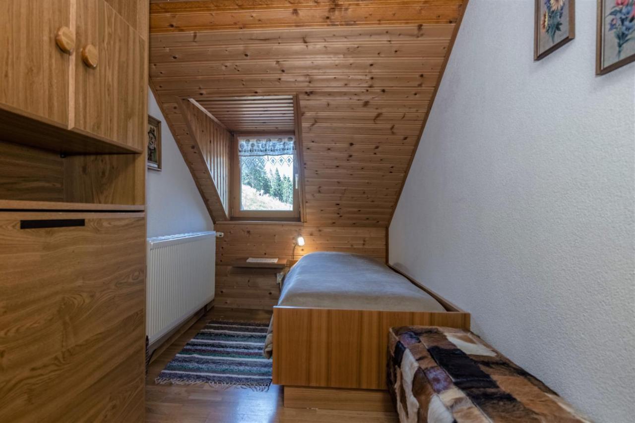 Almhuetten Sonnblick & Almfried Sonnenalpe Nassfeld Luaran gambar