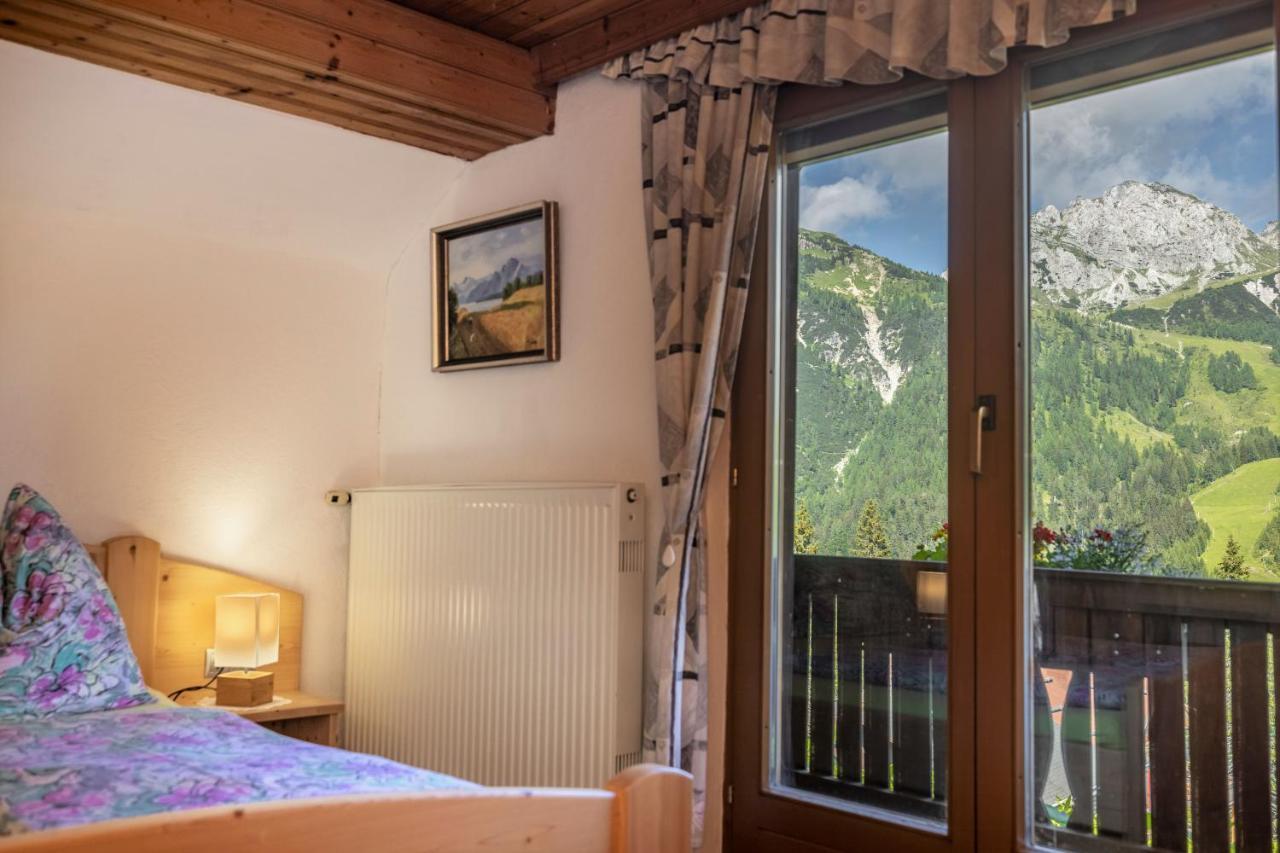 Almhuetten Sonnblick & Almfried Sonnenalpe Nassfeld Luaran gambar